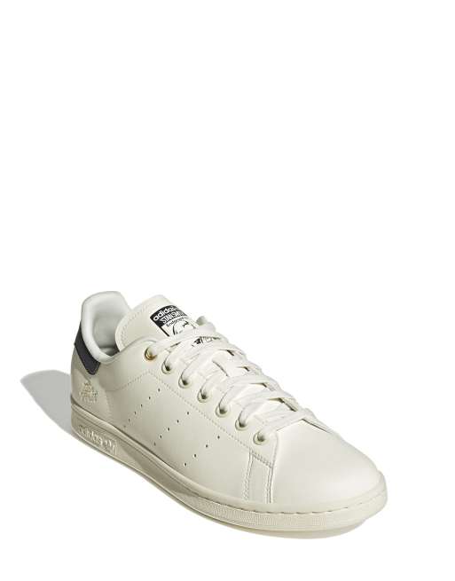 adidas Originals Stan Smith trainers in off white | ASOS