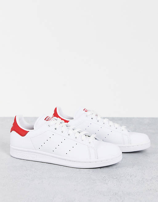 adidas Originals Stan Smith trainers  in white and red