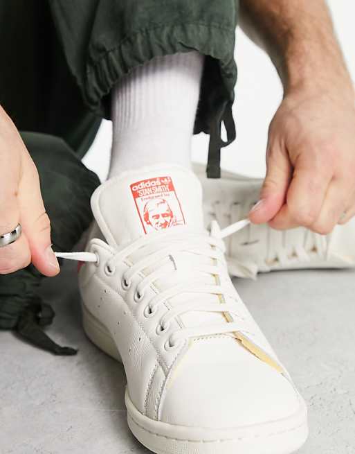 adidas Originals Stan Smith trainers in white and red