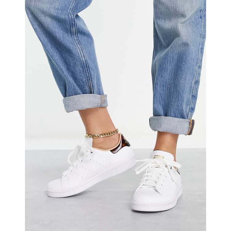 adidas Originals Stan Smith trainers in white with croc tab detail