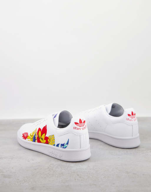 Adidas originals women's stan 2024 smith floral  white