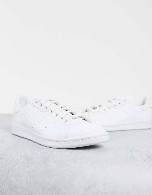 adidas Originals – Stan Smith – Vita och beige träningsskor