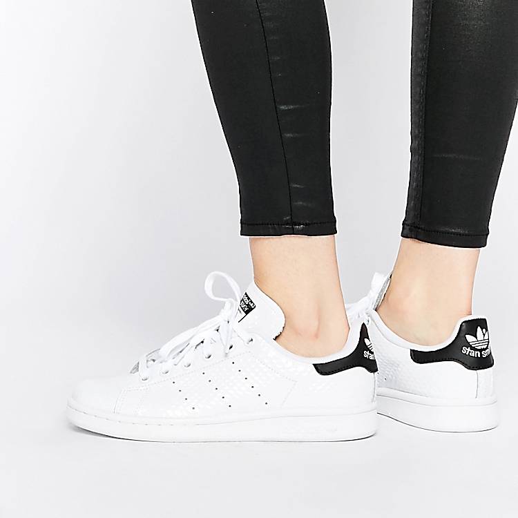 adidas Stan & Black Sneakers | ASOS