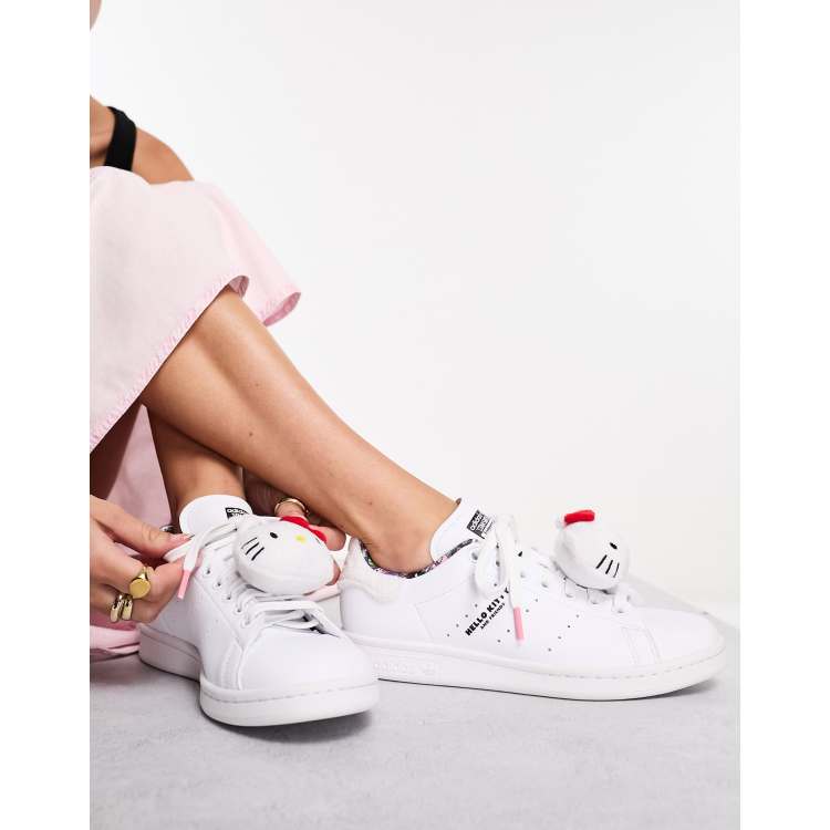 adidas Originals Smith X Kitty sneakers in white | ASOS