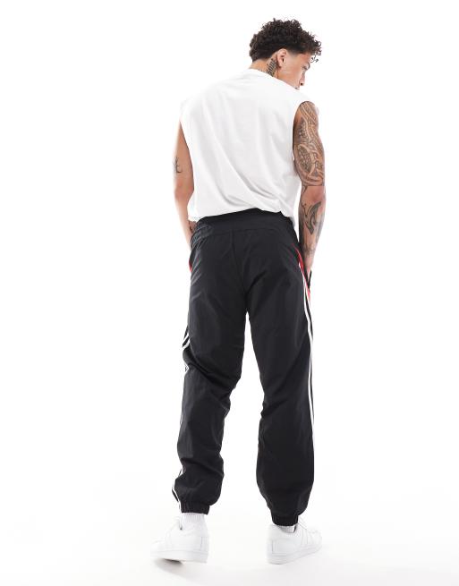 adidas Originals Street Pantaloni neri e rossi