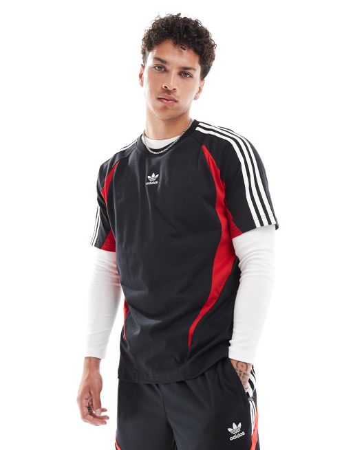 adidas Originals - Street - T-shirt i sort og rød