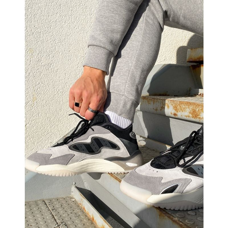 Scarpe Uomo adidas Originals - Streetball II - Sneakers grigio e crema