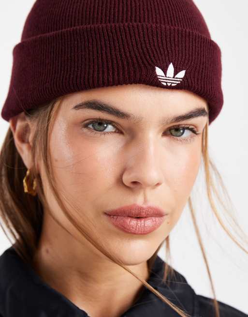 adidas Originals – Strickmütze in Burgunderrot mit Dreiblatt-Logo, 3 von 3
