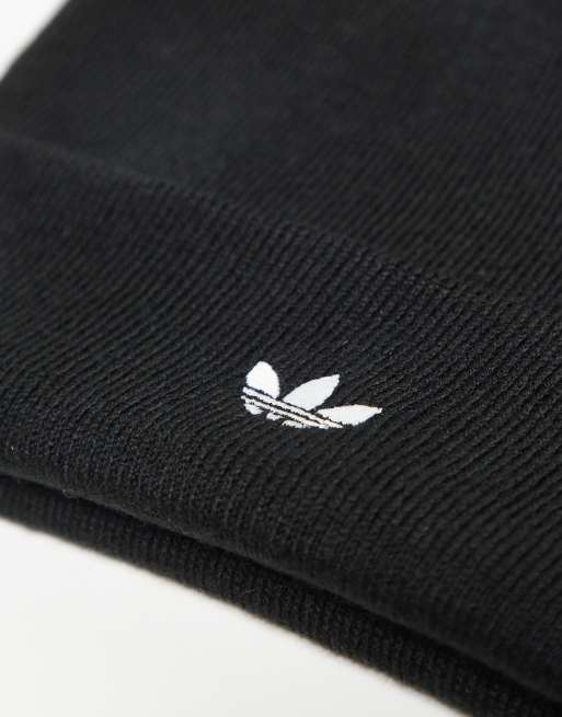 adidas Originals – Strickmütze in Schwarz mit Dreiblatt-Logo, 2 von 3