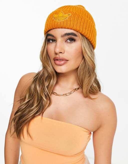 adidas Originals – Strickmütze in Senfgelb