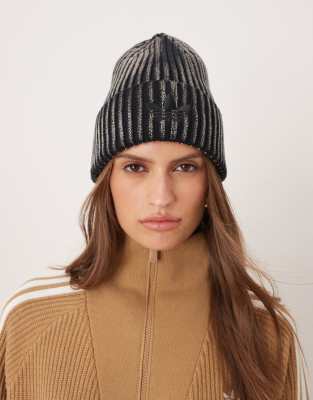 adidas Originals - Strickmütze in verwaschenem Steinbeige mit geripptem Detail-Schwarz