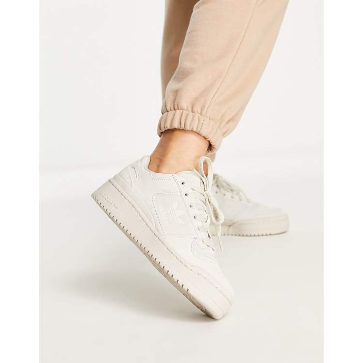 adidas Originals suede Forum trainers light | ASOS