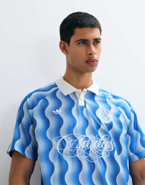 adidas Originals - Summer - Camiseta azul con logo de texto de punto liso - view 1