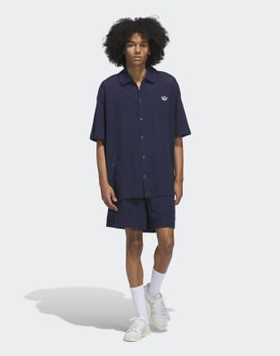 adidas Originals Summer knit shorts (gender neutral) in night indigo / wonder white-Blue