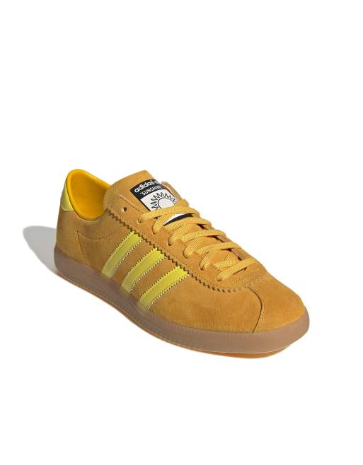 adidas Originals - Sunshine - Sneakers in geel | ASOS