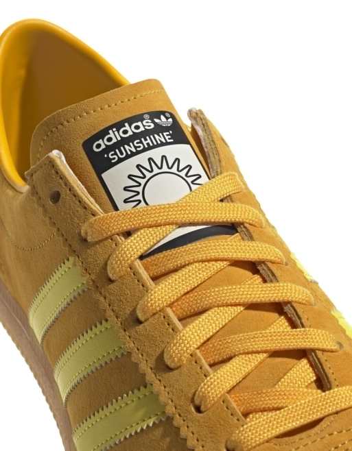 Adidas originals cheap yellow trainers