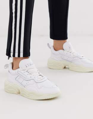 adidas originals supercourt sneakers in white