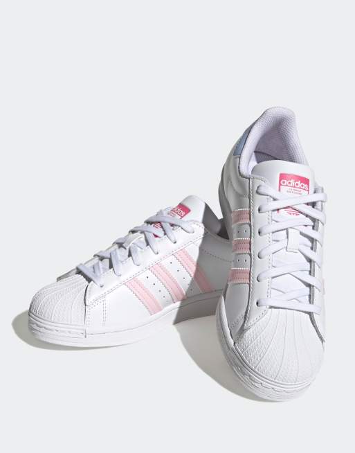 Adidas superstar femme blanche hotsell et rose