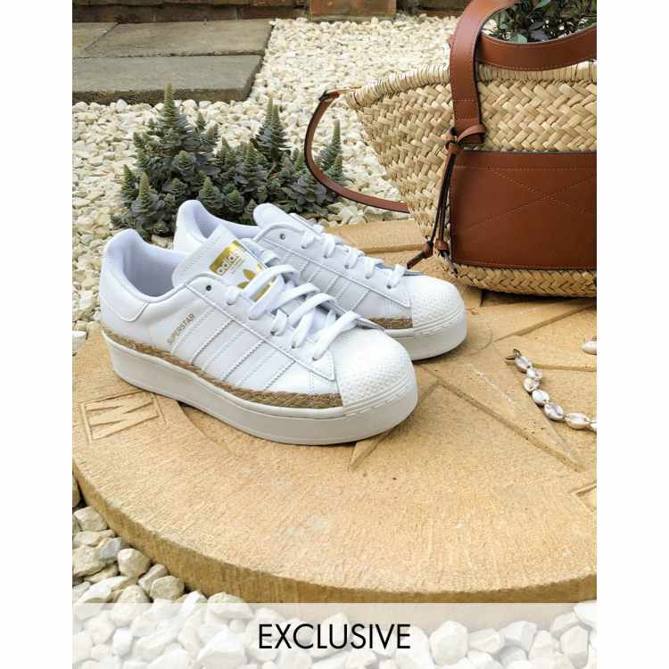 Gezond eten Geloofsbelijdenis amateur adidas Originals Superstar - Bold - Sneakers in wit met touwdetail,  exclusief bij ASOS | ASOS