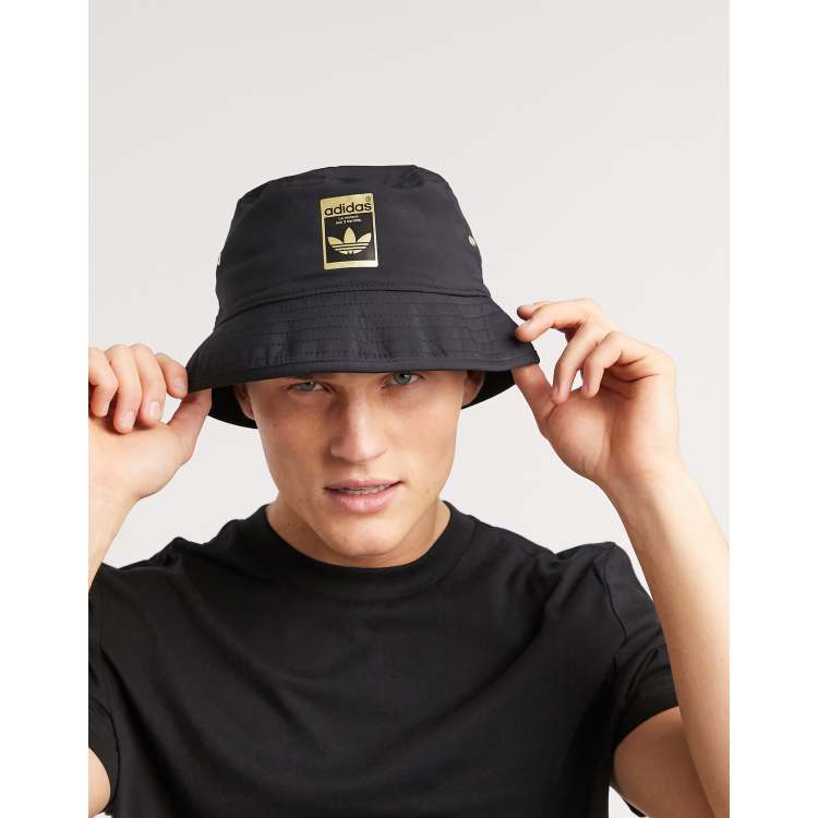 Adidas hat gold outlet logo