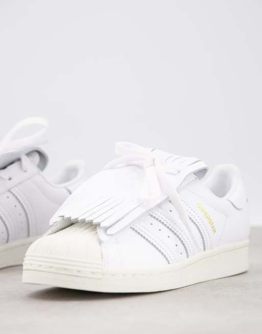 Adidas superstar 2024 z dymem