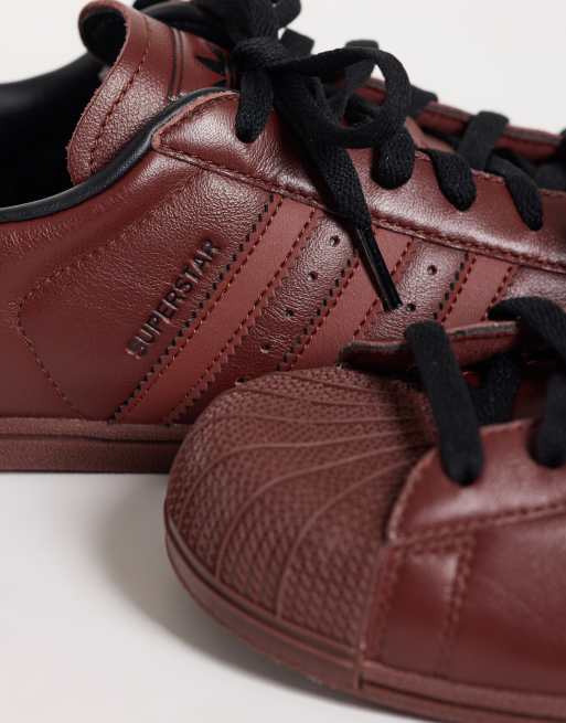 adidas Originals Superstar II flache Sneaker in Ton-in-Ton-Fuchsbraun exklusiv bei ASOS, 3 von 5