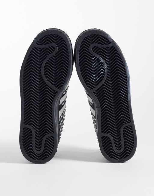 adidas Originals – Superstar II – Mit Nieten besetzte Sneaker in Schwarz und Silber , 4 von 5