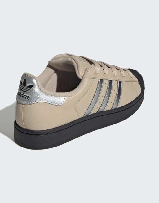 adidas Originals Superstar II Scarpe color kaki pietra e