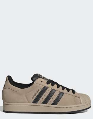  Superstar ii shoes in stone khaki / core black / sto