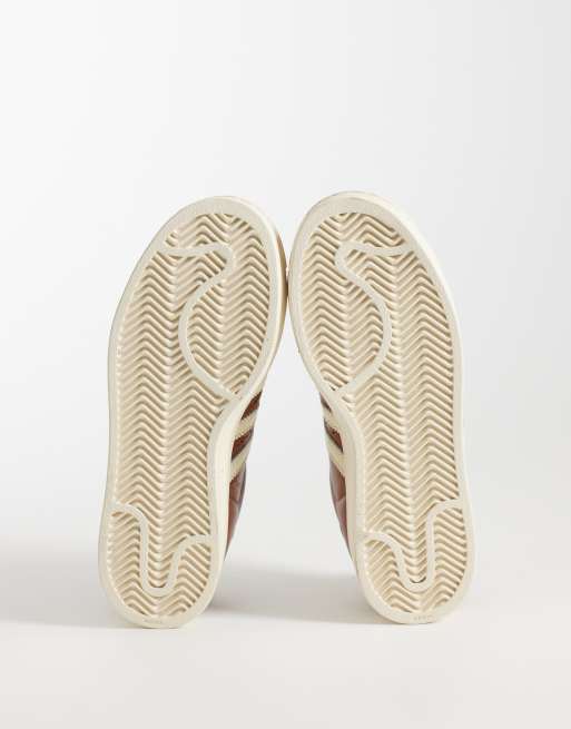 adidas Originals – Superstar II – Sneaker in Braun mit Häkelstoff-Zunge , 5 von 5