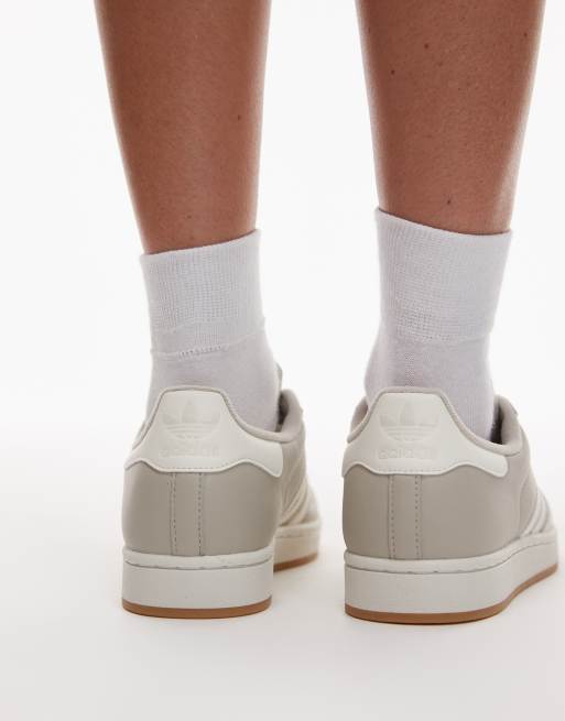adidas Originals – Superstar II – Sneaker in Hellgrau und Weiß , 4 von 5