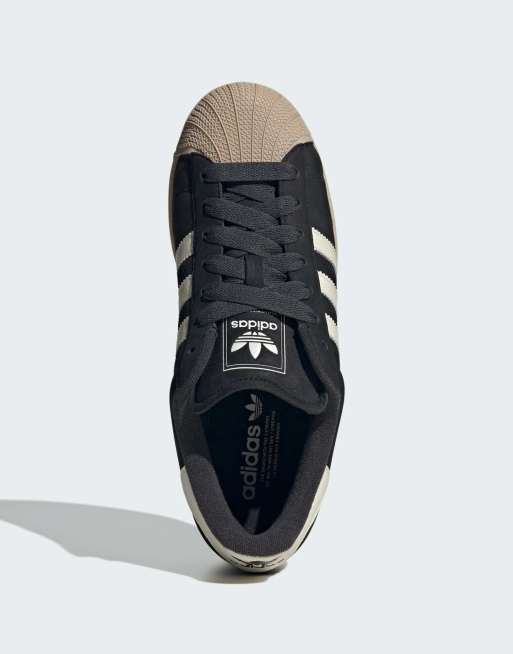 adidas Originals Superstar II Sneaker in Schwarz und Weiß mit beiger Sohle, 3 von 4