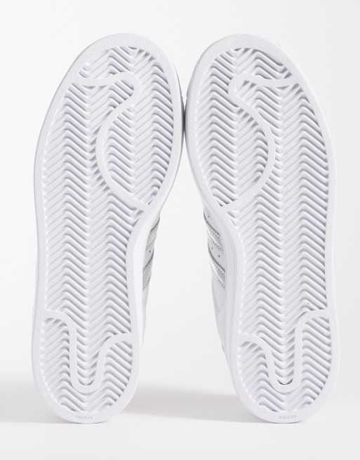 adidas Originals – Superstar II – Sneaker in Weiß und Metallic-Silber , 5 von 5