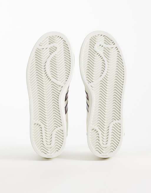 adidas Originals – Superstar II – Sneaker in Wollweiß und Metallic-Kastanienbraun, 5 von 5