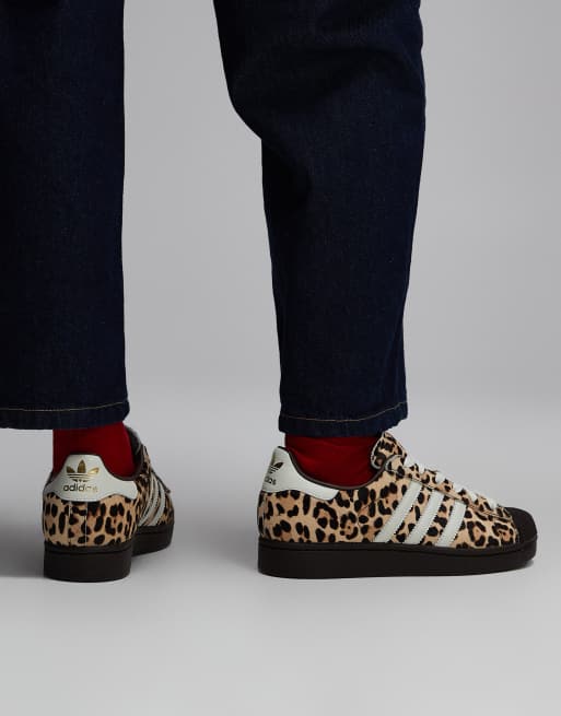adidas Originals – Superstar II – Sneaker mit Leopardenmuster, 3 von 5