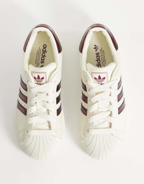adidas Originals - Superstar II - Sneakers in gebroken wit en metallic kastanjebruin - view 1