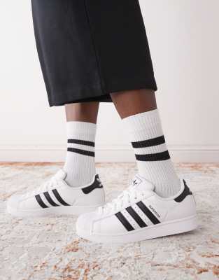 Superstar II sneakers in white and black