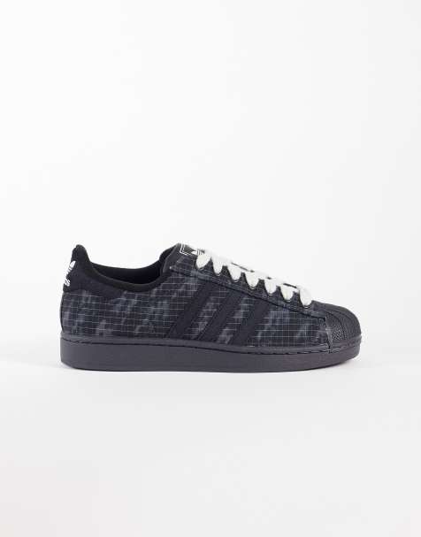 adidas Originals Superstar II trainers in grey and black with grid detailing - view 1