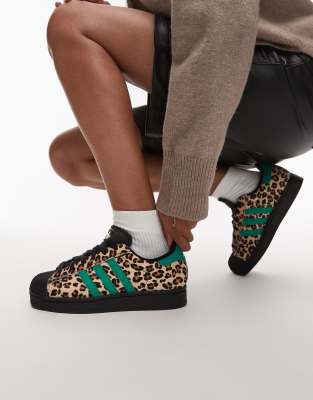 adidas Originals Superstar II trainers in leopard and green-Multi