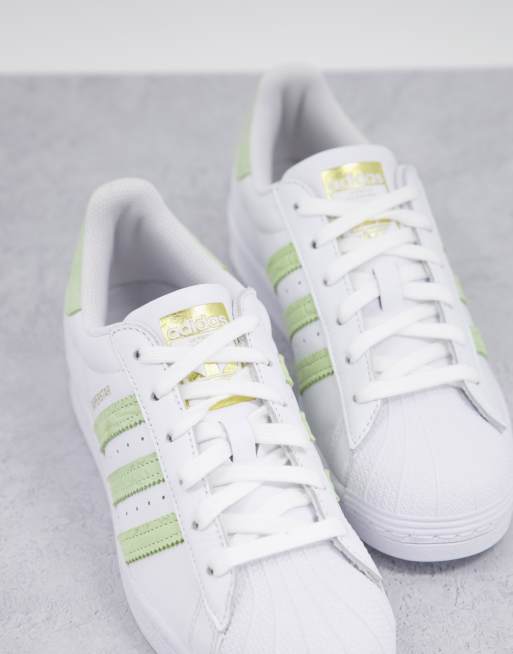 Superstar adidas outlet bianche e verdi