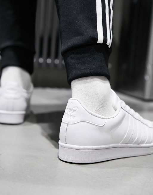 Adidas superstar 2 store triple white