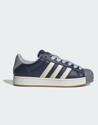 Originals - Superstar ST - Sneaker in Marineblau und Wollweiß Marineblau 46 2/3