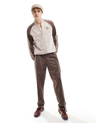 205390787-1-brown