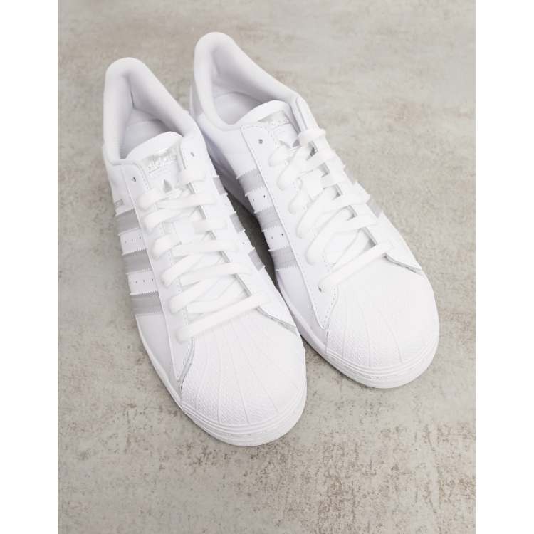 Adidas originals shop supercolor silver trainers