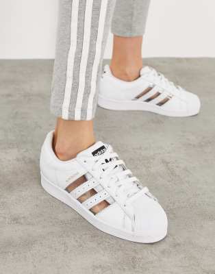 Adidas shop star look