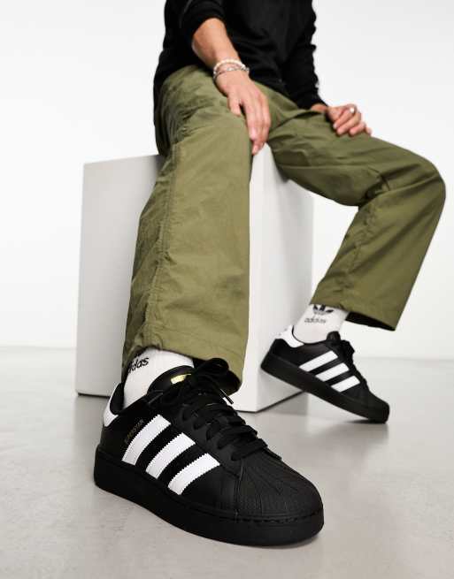 adidas Originals Superstar XLG Baskets rayures blanches Noir