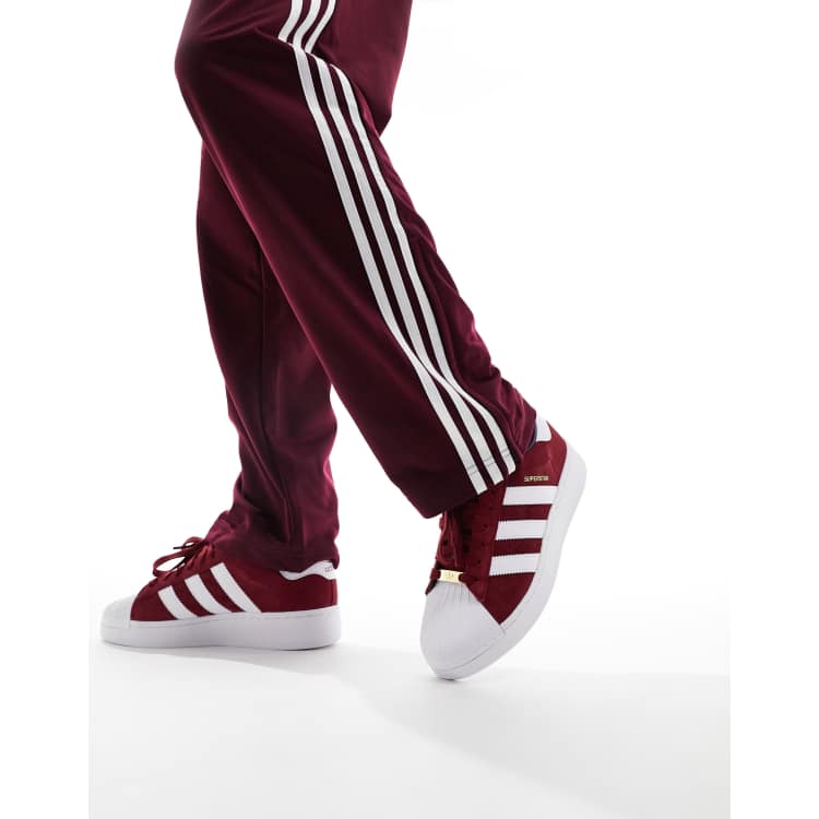 Burgundy deals adidas shoes