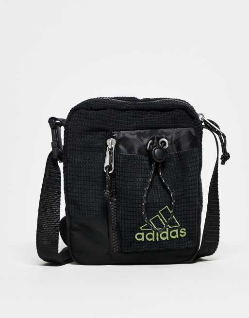 adidas Originals – Svart crossbodyväska