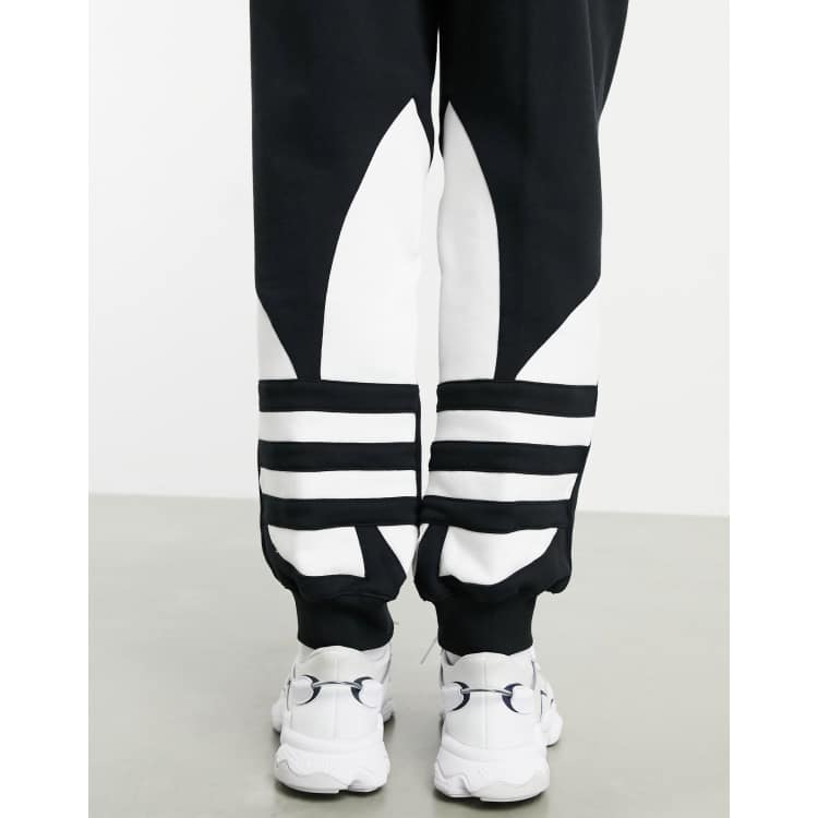 Adidas big trefoil online joggers