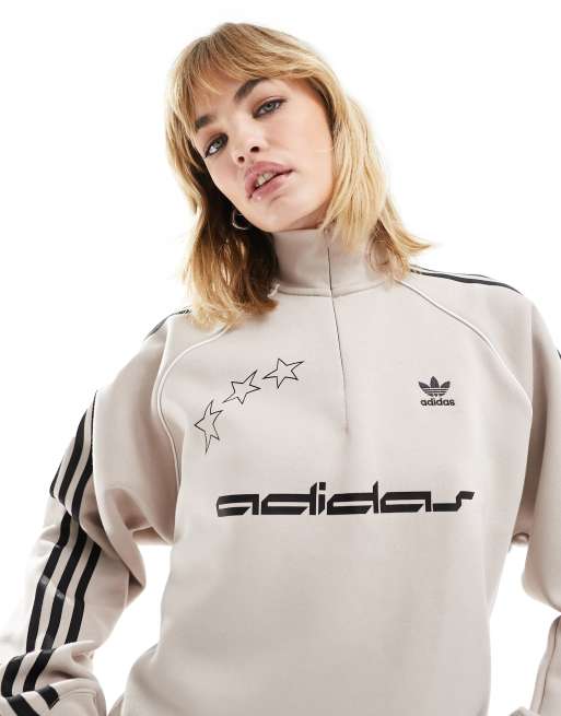 adidas Originals - Sweatshirt met 1/2 rits in bruin